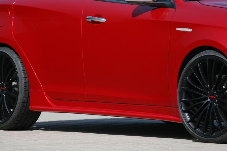 Детали экстерьера Alfa Romeo Giulietta by Novitec Rosso (940) 2011 года  (фото 3 из 21)